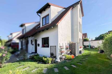 Haus Leuna - 4 Zimmer, 127 m&sup2;, 288.000&euro; | Angebot:27635421
