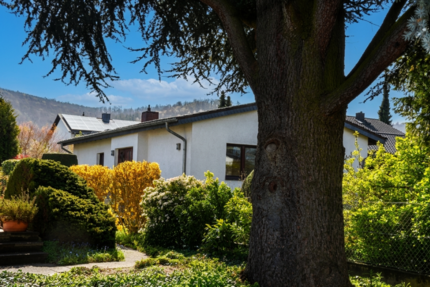**RESERVIERT** Freistehendes Einfamilienhaus mit Gartenidylle in Seeheim-Jugenheim - Haus Seeheim-Jugenheim Bergstraße | Angebot:26286081