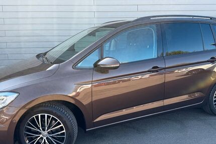 VW Touran 154.788 km 13.950 &euro; Neumünster 24536