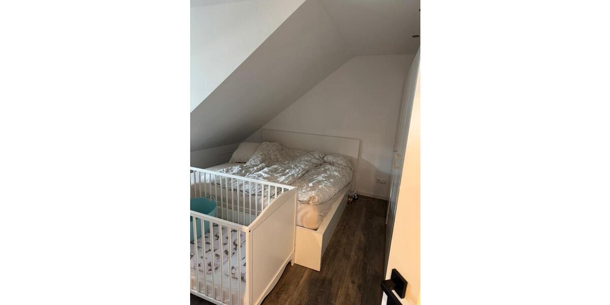 Dachgeschoßwohnung Hannover Ricklingen - 3 Zimmer, 94 m&sup2;, 360.000&euro; | Angebot:26136050