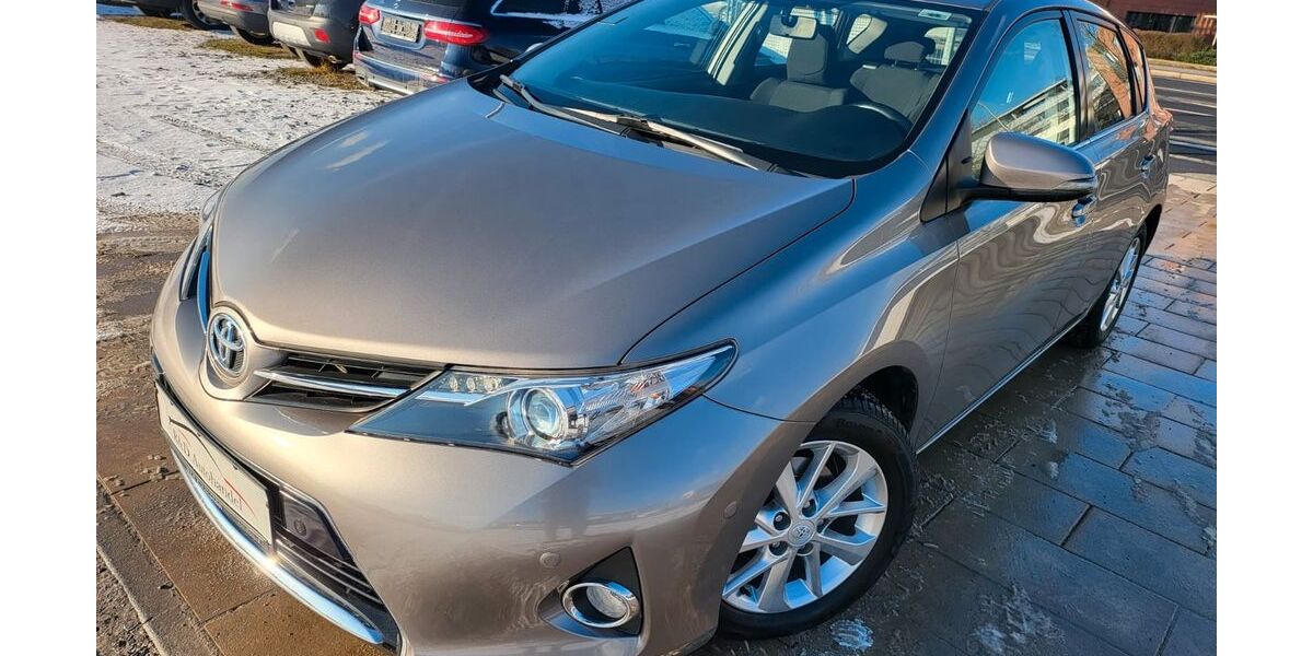 Toyota Auris 47.492 km 10.900 &euro; Aschaffenburg 63741