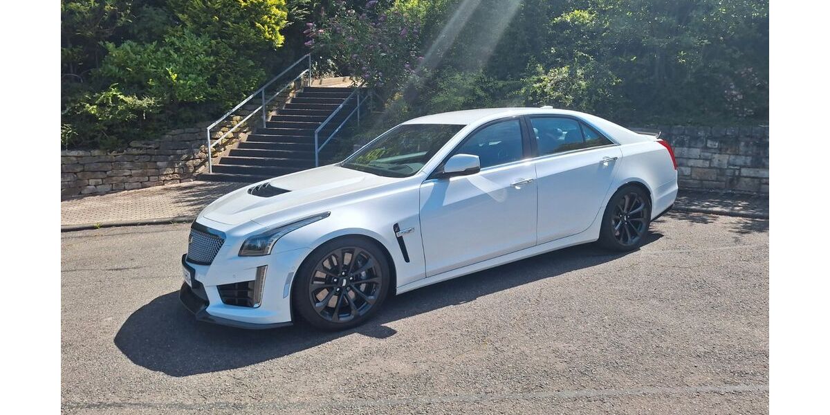 Cadillac CTS 47.000 km 58.900 &euro; Trier 54290