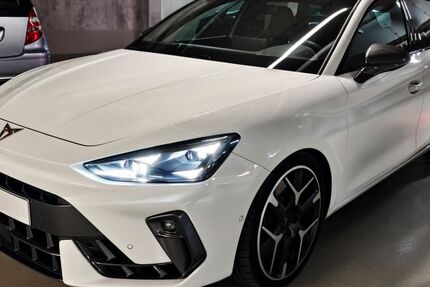 Cupra Leon 13.500 km 37.400 € Nürnberg 90443