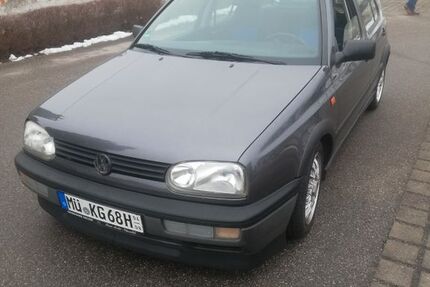 VW Golf 190.000 km 5.500 &euro; Ampfing 84539