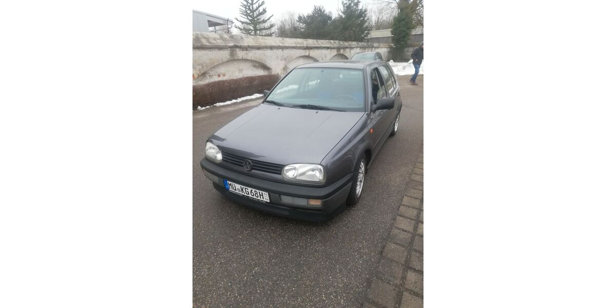 VW Golf 190.000 km 5.500 &euro; Ampfing 84539