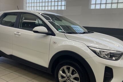 Kia Stonic 131.439 km 11.100 &euro; Kamen 59174