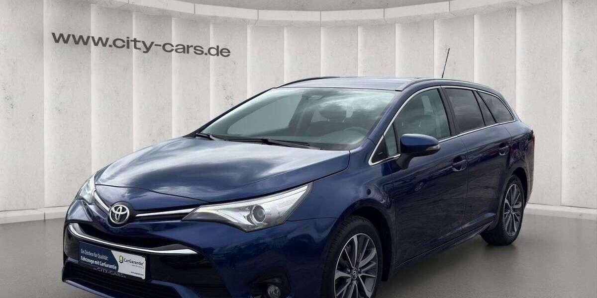 Toyota Avensis 125.000 km 12.990 &euro; Brandenburg 14772