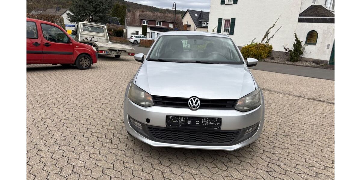 VW Polo 251.347 km 2.300 &euro; Müllenbach 53520