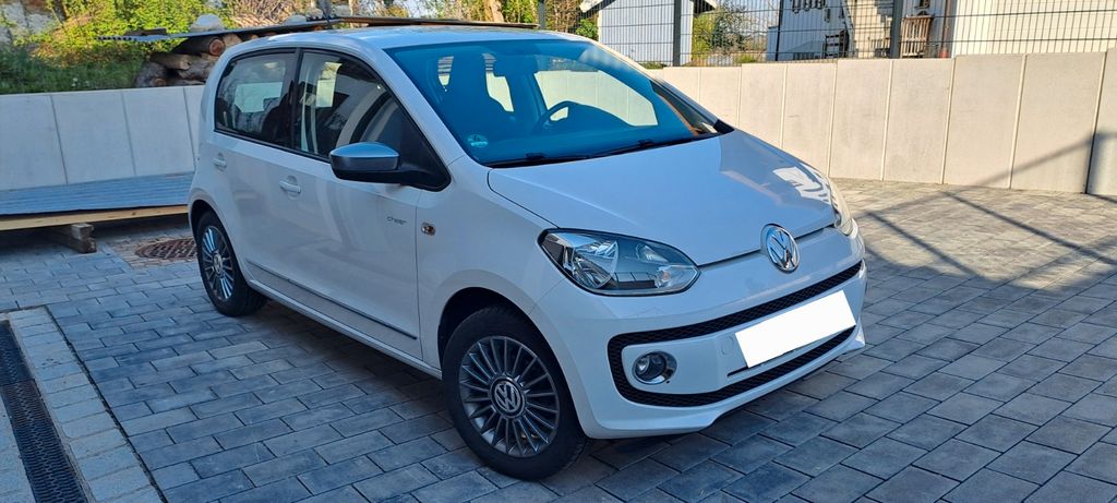 VW up! 120.000 km 6.999 &euro; Rimsting 83253