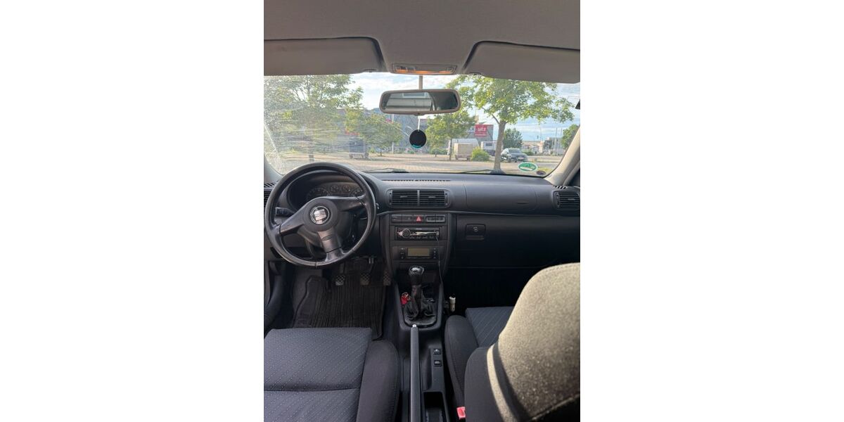 Seat Leon 204.000 km 1.200 &euro; Landshut 84030