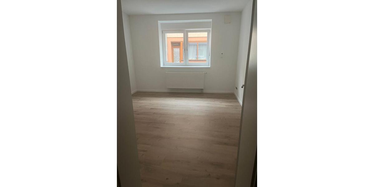 Erdgeschoßwohnung Paderborn - 3 Zimmer, 86 m&sup2;, 850&euro; | Angebot:26403781