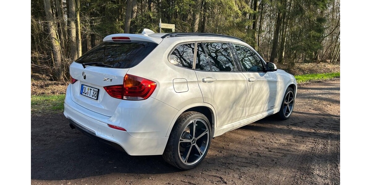 BMW X1 156.781 km 12.500 &euro; Ganderkesee 27777