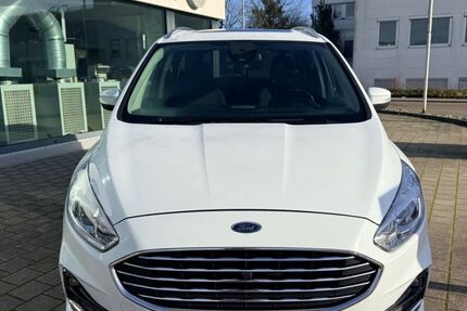 Ford Galaxy 92.700 km 26.400 &euro; Pleidelsheim 74385
