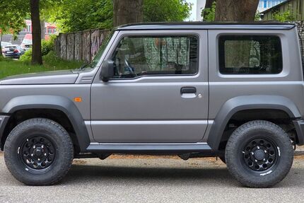 Suzuki Jimny 55.942 km 25.900 &euro; Hamburg 20357