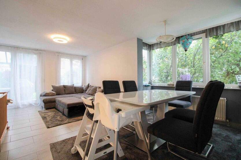 Hier blühen Ihre Ideen: Reihenendhaus mit Garten in Top-Lage 5 zimmer