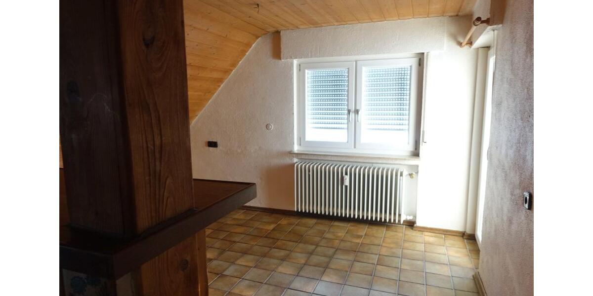 Etagenwohnung Hardthausen am Kocher - 4 Zimmer, 100 m&sup2;, 900&euro; | Angebot:26183207