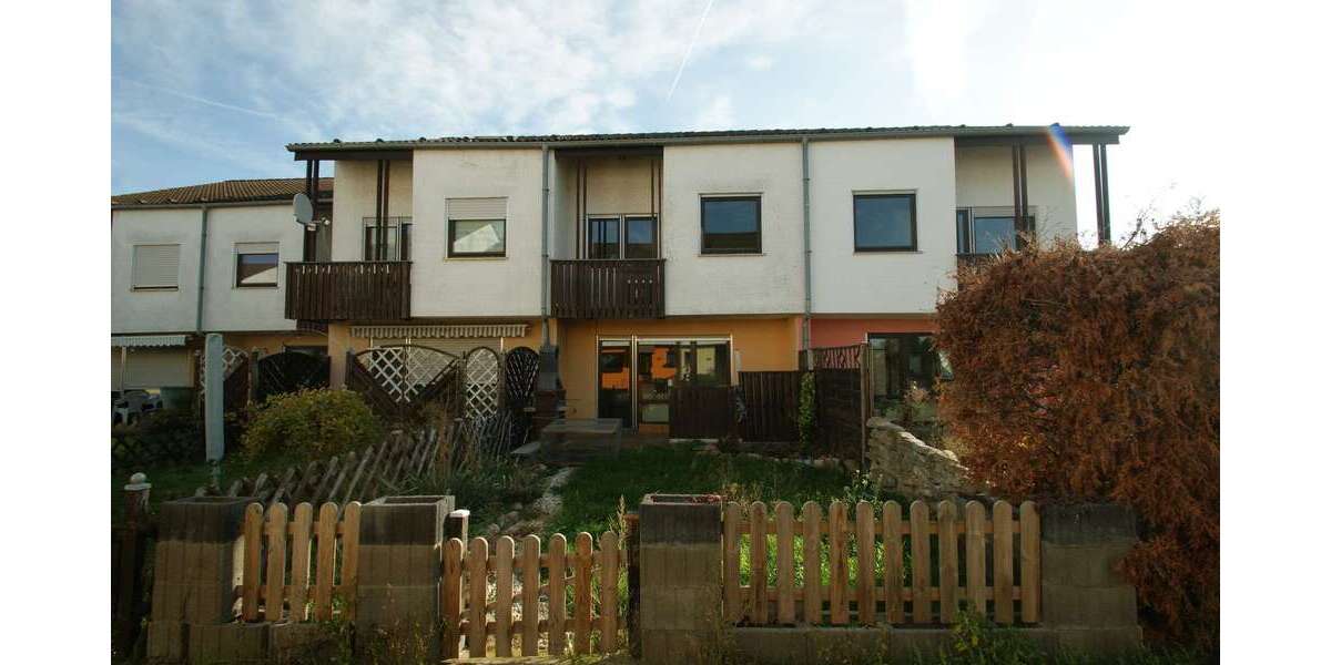 Reihenmittelhaus mit Garten in ruhiger Lage – ideal für Familien 5 zimmer