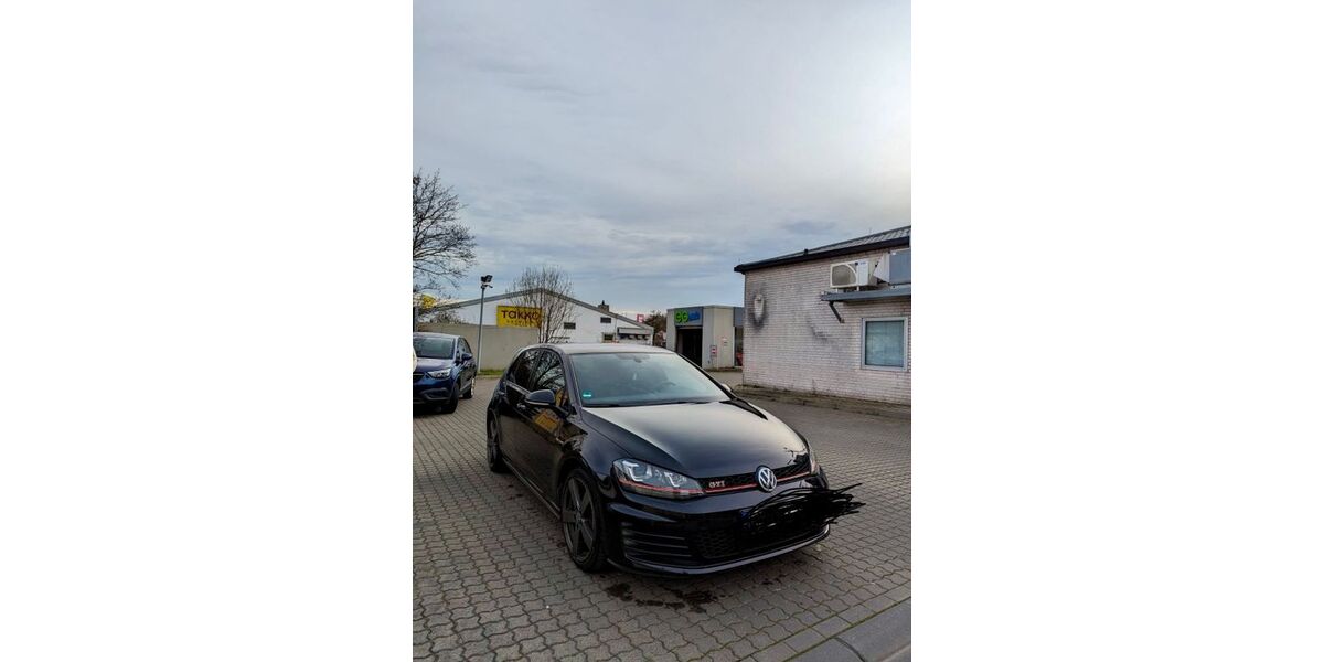 VW Golf 140.000 km 16.500 &euro; Sauerthal 65391