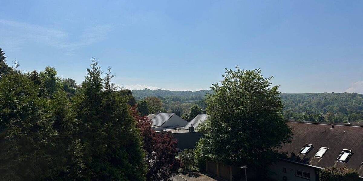 Mehrfamilienhaus, Wohnhaus Kenzingen - 8 Zimmer, 225 m&sup2;, 649.000&euro; | Angebot:26796634