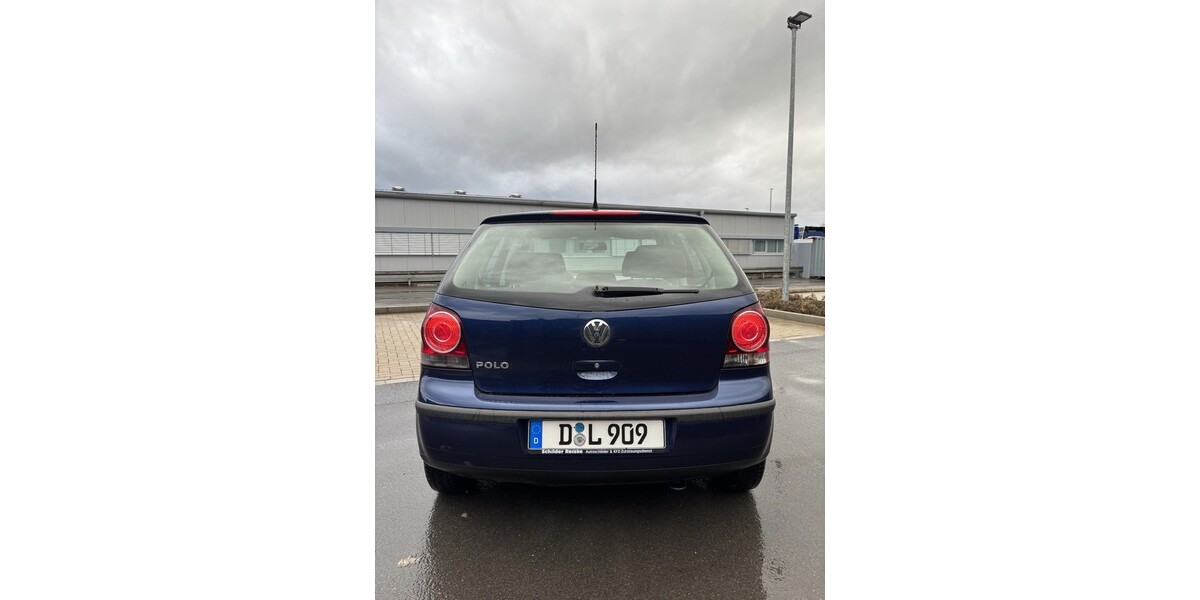 VW Polo 159.000 km 2.500 &euro; Düsseldorf 40213