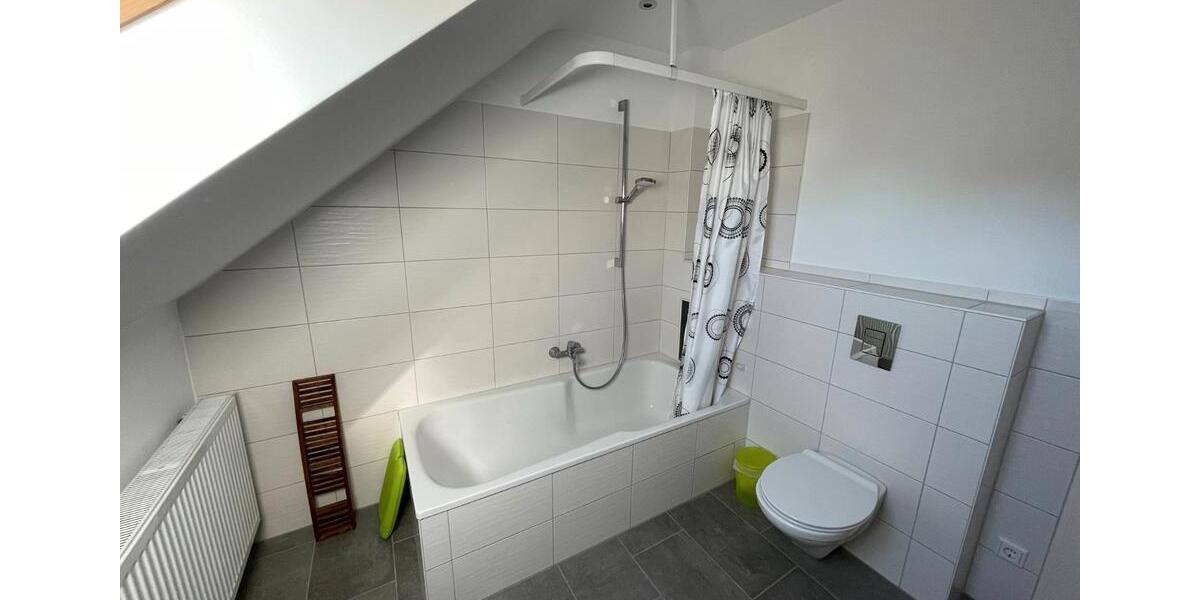 Doppelhaushälfte Hattersheim am Main - 5 Zimmer, 121 m&sup2;, 2.650&euro; | Angebot:26267906