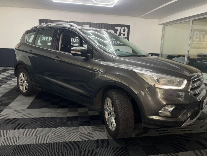 Ford Kuga 93.049 km 13.480 € Wutöschingen-Degernau 79793