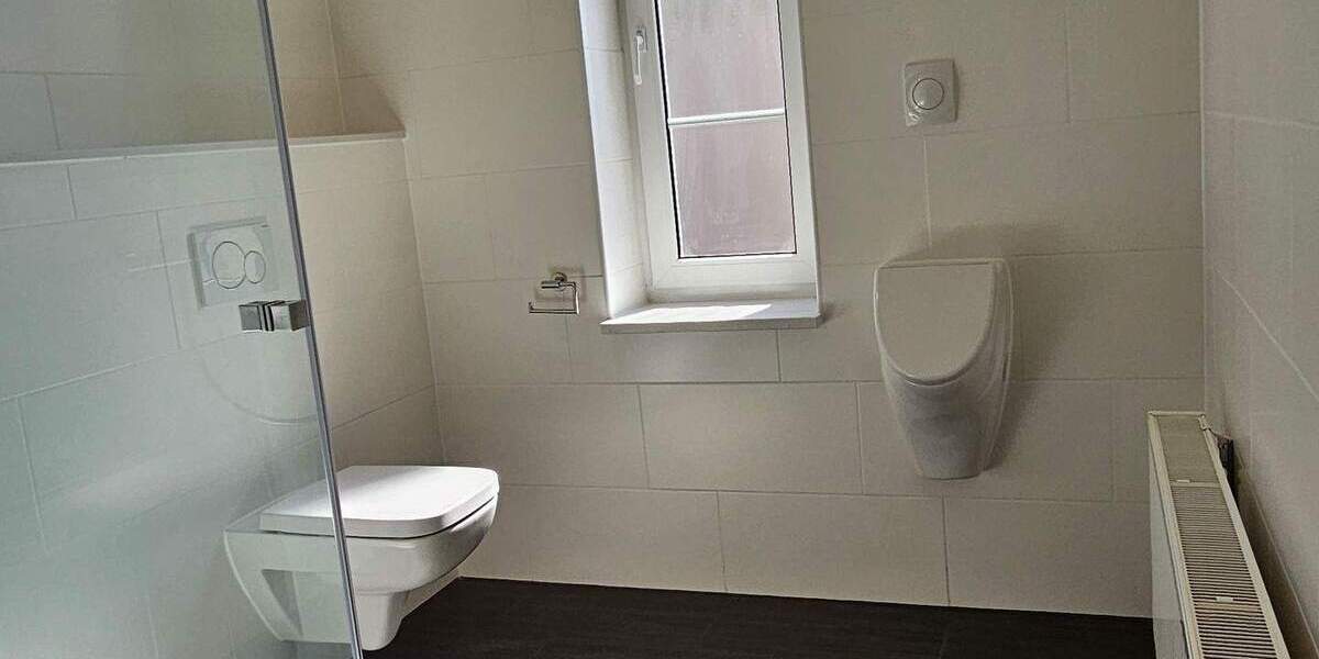 Etagenwohnung Timmaspe - 3 Zimmer, 170 m&sup2;, 1.200&euro; | Angebot:24027270