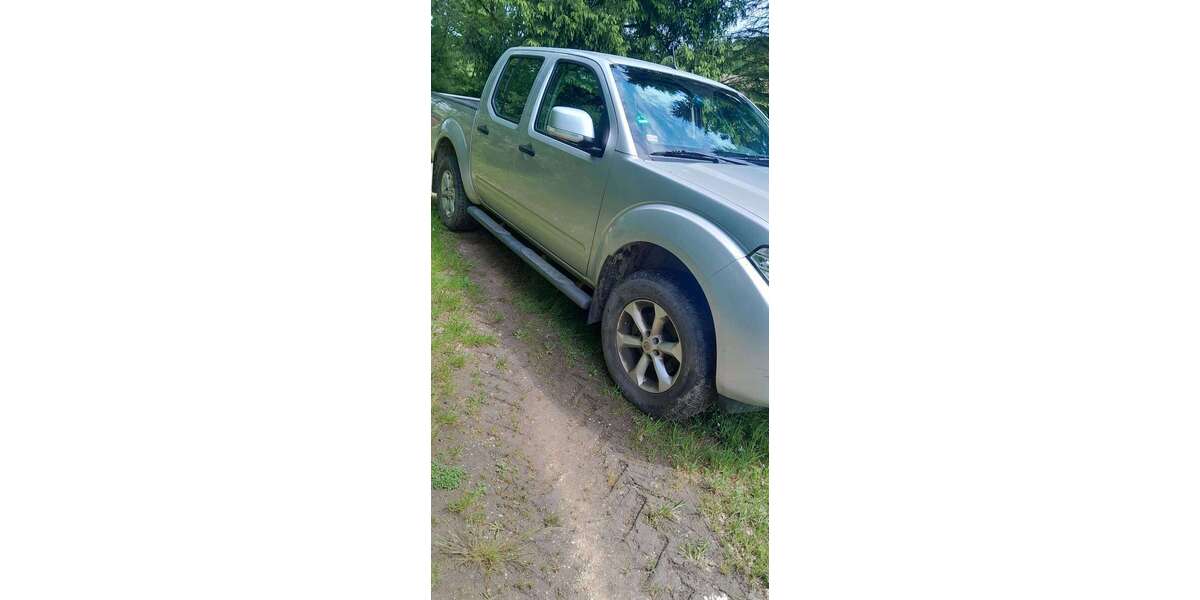 Nissan Navara 127.000 km 8.600 &euro; Attenhofen 84091