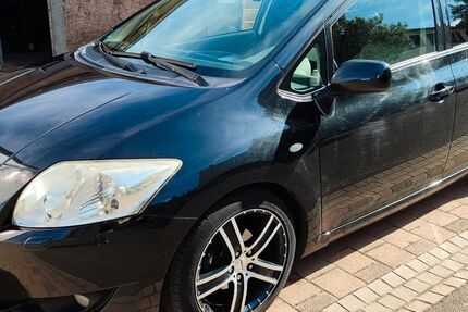 Toyota Auris 194.000 km 3.800 € Völklingen 66333