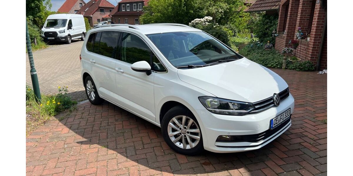 VW Touran 98.500 km 16.950 &euro; Bröckel 29356