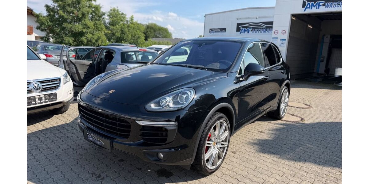 Porsche Cayenne 199.999 km 22.999 &euro; Löhnberg 35792