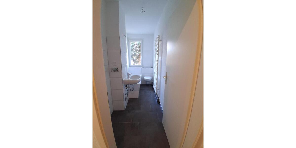 Erdgeschoßwohnung Querfurt - 3 Zimmer, 59 m&sup2;, 350&euro; | Angebot:25922723