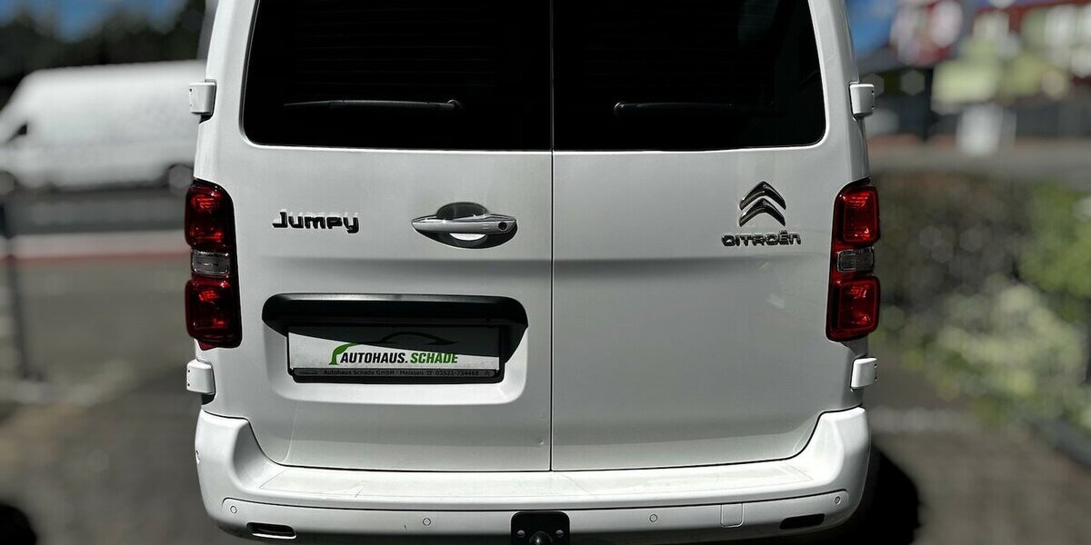 Citroen Jumpy Business M *SORTIMO Ausbau* 125.200 km 19.990 &euro; Meißen 01662