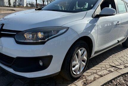 Renault Megane 73.000 km 3.150 &euro; Mittenwalde 15749