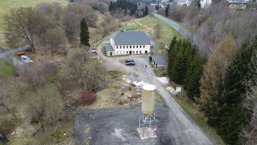 Haus zum Kaufen in Oberwiesenthal 480.000 € 716.66 m²