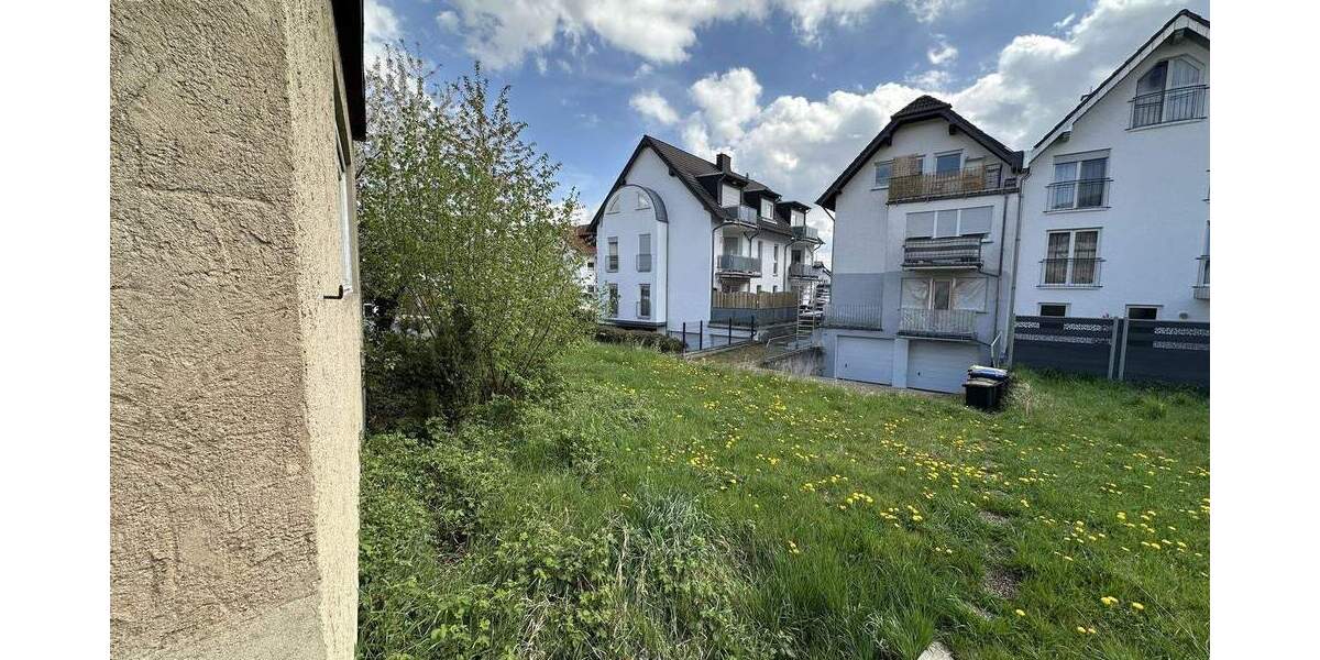 Einfamilienhaus Bad Neuenahr-Ahrweiler / Ahrweiler Ahrweiler - 8 Zimmer, 200 m&sup2;, 345.000&euro; | Angebot:24635777