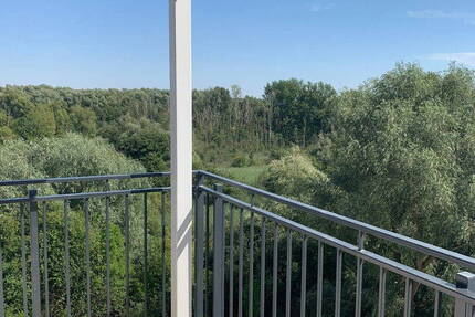 Zentrale Lage in Bad Oldesloe - schöne sanierte 2-Zimmer-Wohnung