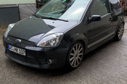Ford Fiesta 230.000 km 1.200 &euro; Wutöschingen 79793