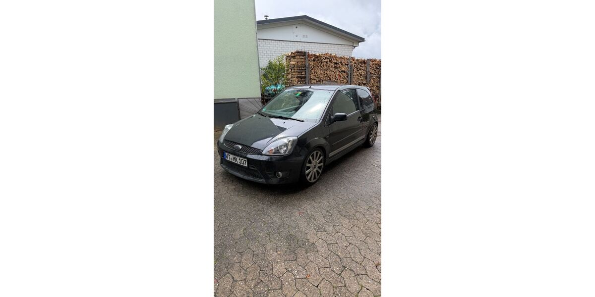 Ford Fiesta 230.000 km 1.200 &euro; Wutöschingen 79793