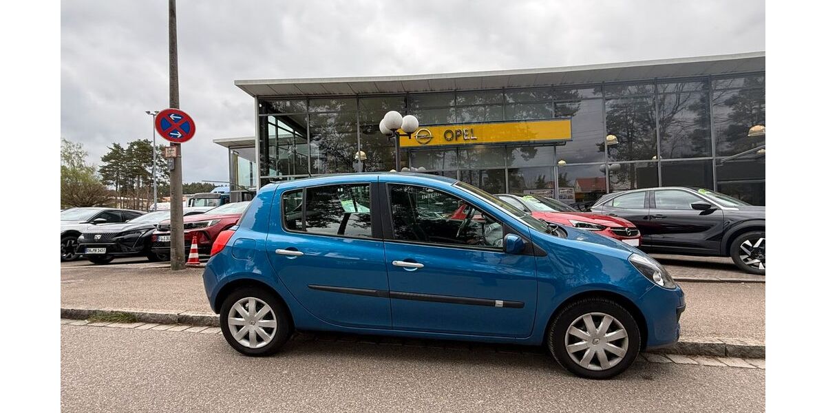 Renault Clio 179.000 km 1.600 &euro; Nürnberg 90439