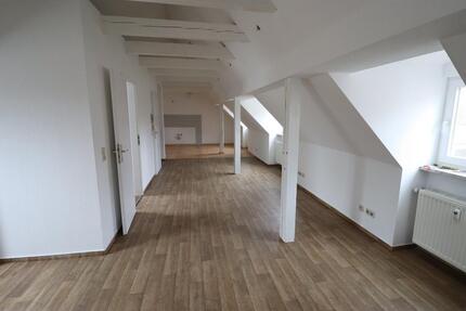 Kleine, gemütliche 2-Zimmer Wohnung im Dachgeschoss - Dr.-Wilhelm-Külz-Str. 16, Doberlug-Kirchhain 2 zimmer