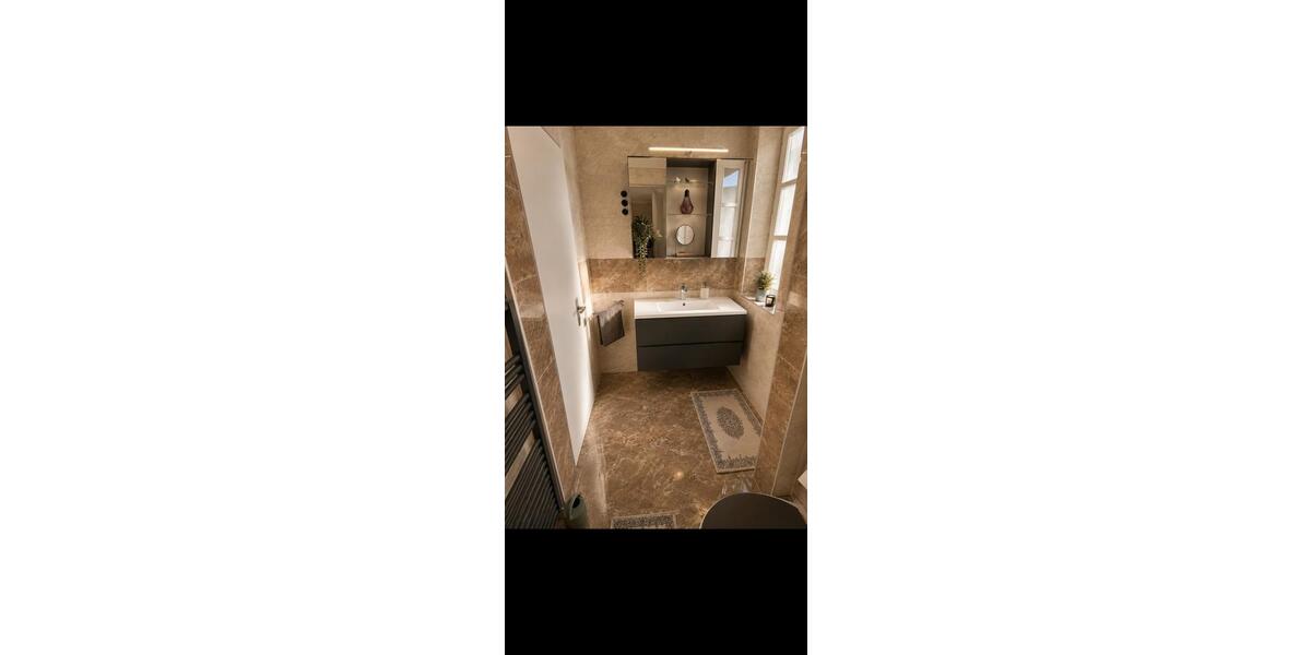 Etagenwohnung Eichstätt - 6 Zimmer, 170 m&sup2;, 400&euro; | Angebot:26656517
