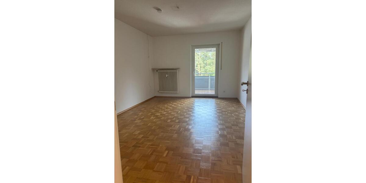 Etagenwohnung Schwabach - 3 Zimmer, 90 m&sup2;, 900&euro; | Angebot:26395894
