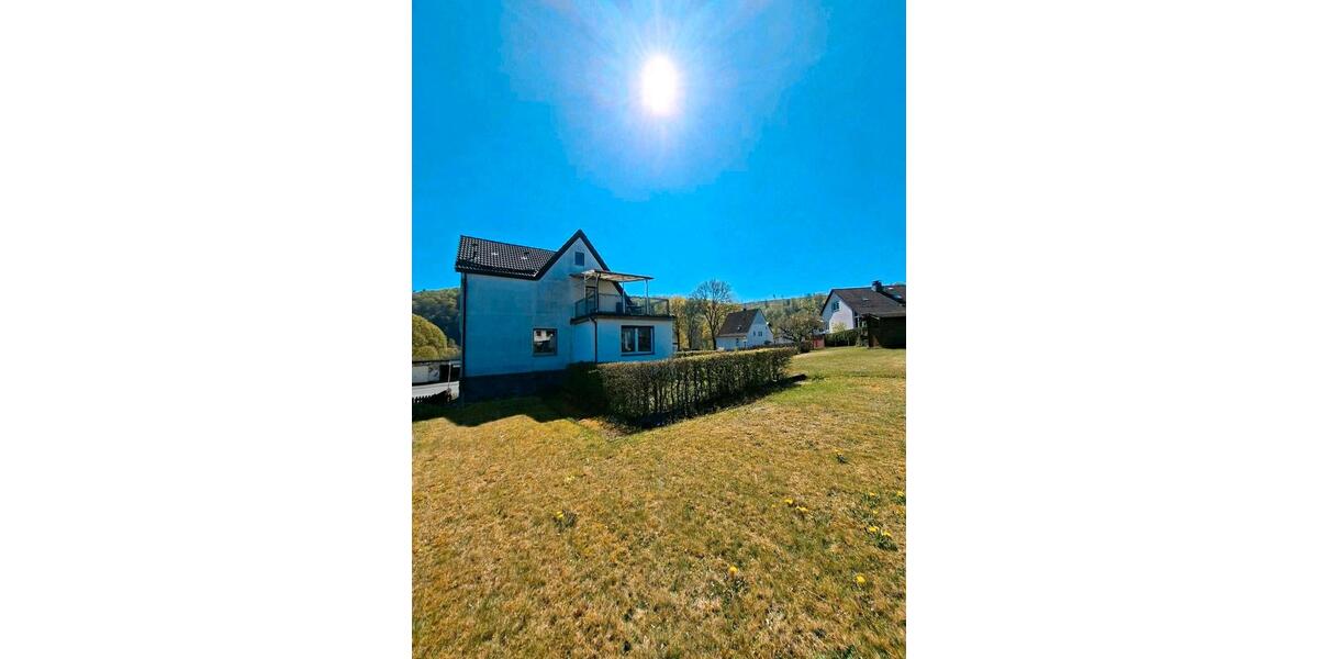 Einfamilienhaus Brilon - 7 Zimmer, 160 m&sup2;, 149.500&euro; | Angebot:26462354