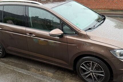 VW Touran 86.600 km 14.000 &euro; Alsdorf 52477