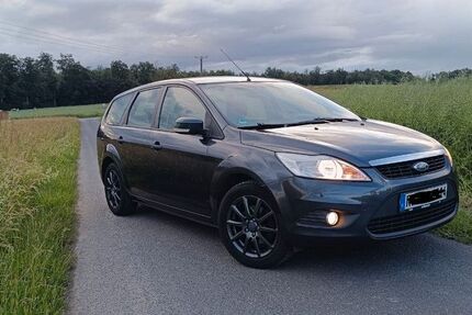 Ford Focus 122.350 km 3.300 &euro; Taunusstein 65232