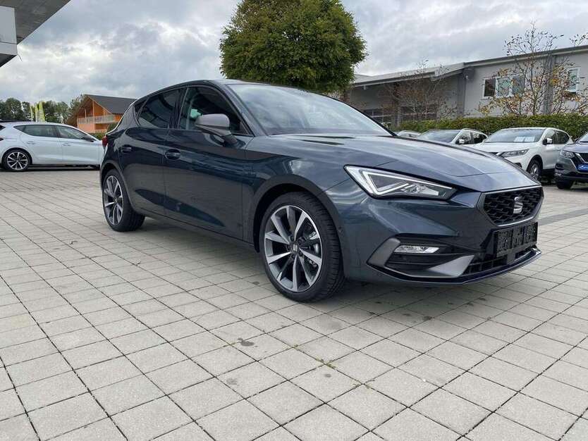Seat Leon 63.000 km 19.185 € München 80802