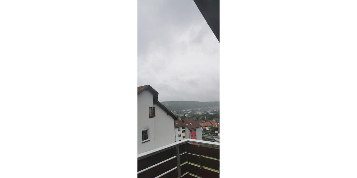 Dachgeschoßwohnung Tuttlingen - 2.5 Zimmer, 75 m&sup2;, 700&euro; | Angebot:25930087