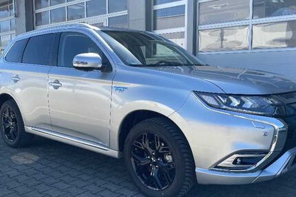 Mitsubishi Plug-in Hybrid Outlander 41.493 km 24.990 &euro; Dauchingen 78083