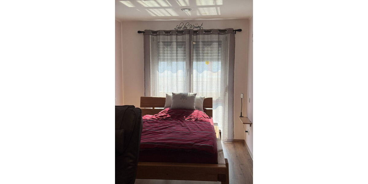 Reihenmittelhaus Adelsdorf - 5 Zimmer, 137 m&sup2;, 715.000&euro; | Angebot:26140896